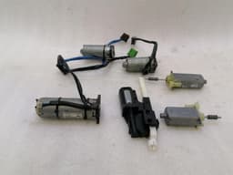 MERCEDES-BENZ Mercedes SL R230 Front Right Seat Motor Set A2158200642 Front Right Seat Motor — thumbnail 2