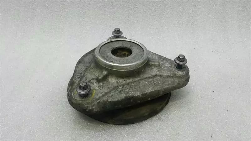 Mercedes E63 AMG W212 Shock Absorber Support A2123230420 Shock Absorber Carrier