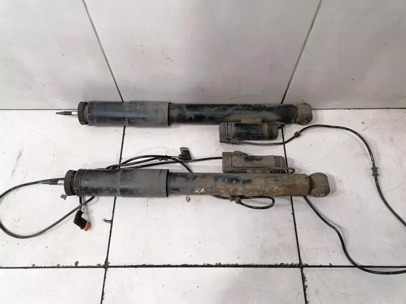 Mercedes CLS W219 Shock Absorber Rear A2113262700 Shock Absorber Rear EDC SET