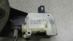 MERCEDES-BENZ Mercedes CLS W219 Fuel Cap Actuator A2518200197 Fuel Flap Actuator W216 W221 — thumbnail 5