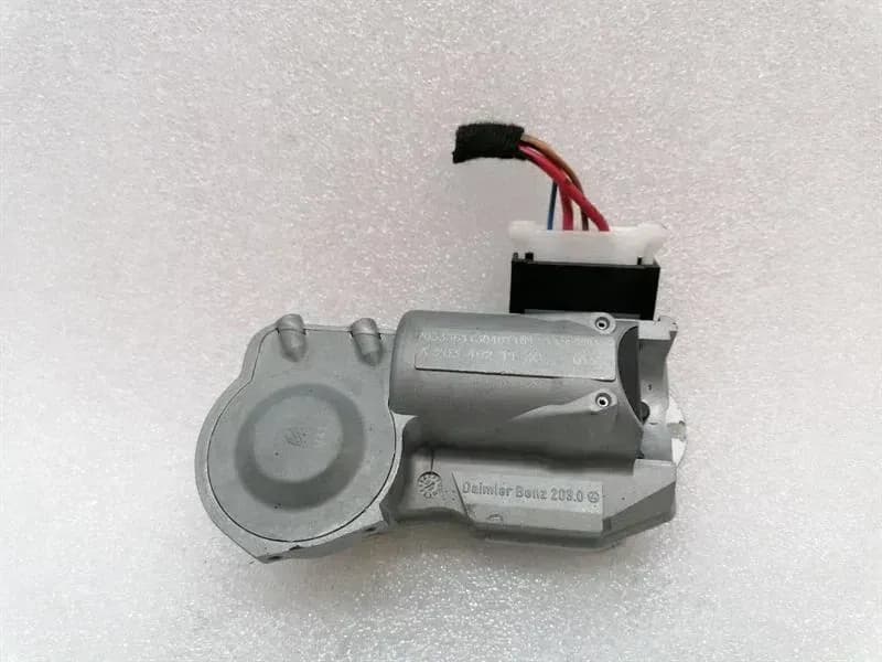 Mercedes CLS W219 Steering Lock A2034621130 Steering Column Lock