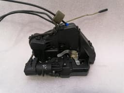 MERCEDES-BENZ Mercedes CLS W219 Rear Left Door Lock A2197300535 Door Lock Rear Li KEYLESS — thumbnail 10
