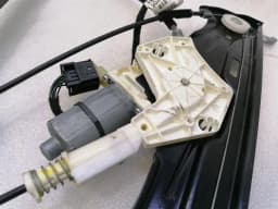 MERCEDES-BENZ Mercedes CLS W219 Right Front Door Winder A2197201046 Window Regulator Front Right — thumbnail 6