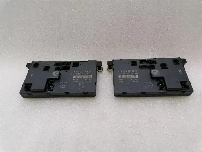 MERCEDES-BENZ Mercedes CLS W219 Door Module Set A2198200726 Control Unit Door Set