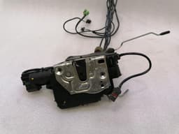MERCEDES-BENZ Mercedes CLS W219 FRH door lock A2197200835 door lock front right keyless go — thumbnail 8