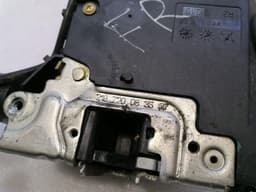 MERCEDES-BENZ Mercedes CLS W219 FRH door lock A2197200835 door lock front right keyless go — thumbnail 5