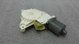 MERCEDES-BENZ Mercedes ML W164 Front Right Door Window Motor A2518200842 Window Regulator Motor — thumbnail 2