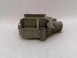 MERCEDES-BENZ Mercedes ML63 AMG W164 R63 Oil Pump A1561801901 Oil Pump Oil Auxiliary Pump 6.2 V8 — thumbnail 8
