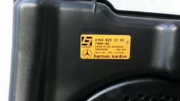 MERCEDES-BENZ Mercedes ML W164 Subwoofer A1648202202 Bass Box Logic7 L7 HK — thumbnail 2