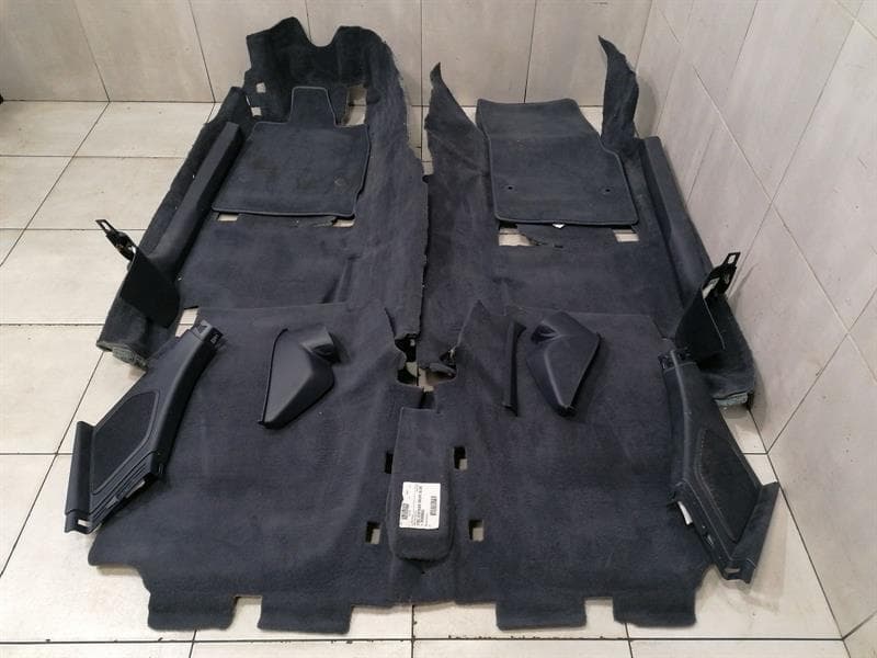 CHEVROLET CHEVROLET CORVETTE C8 blue floor set trim CARPET BLUE SET