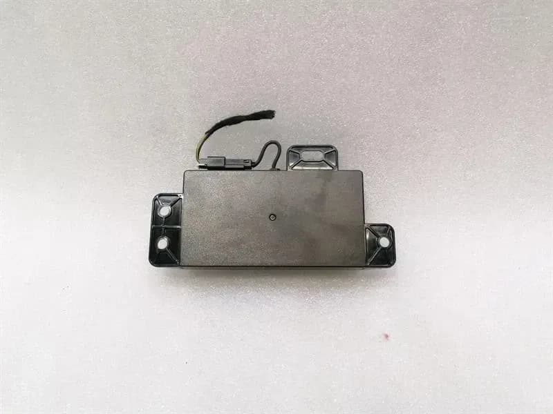 Chevrolet Corvette C7 electronic module 23117460 control unit battery backup