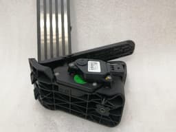CHEVROLET CHEVROLET CORVETTE C7 Z06 Gas Pedal (Electrical) 22936178 Accelerator Pedal — thumbnail 4