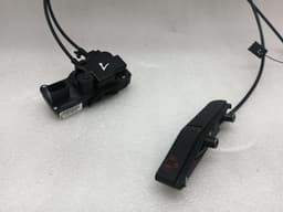 CHEVROLET Chevrolet Corvette C7 front left door lock 23190350 door lock left — thumbnail 9