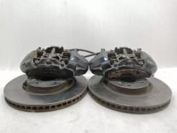 CHEVROLET Chevrolet Corvette C8 brake caliper front set 84733235 brake caliper front set — thumbnail 1