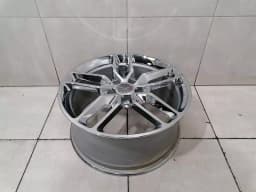 CHEVROLET CHEVROLET CORVETTE C7 Alloy Wheel 20986479 alloy rim front chrome 19x8.5 — thumbnail 1