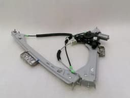 CHEVROLET Chevrolet Corvette C8 Left Front Door Winder 84970840 Front Left Window — thumbnail 1