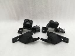 CHEVROLET CHEVROLET CORVETTE C7 23121286 ROOF HOLDING BRACKETS IN TRUNK ROOF BRACKET — thumbnail 1