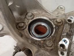 CHEVROLET Chevrolet Corvette C8 Right Rear Hub 23428470 Wheel Bearing Housing Rear Right — thumbnail 4