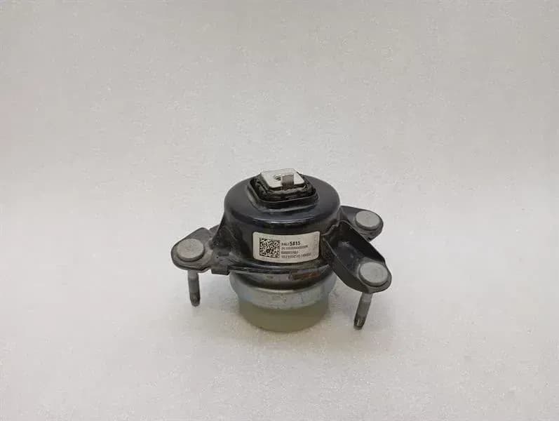 Chevrolet Corvette C8 engine mount 84675415 engine mount