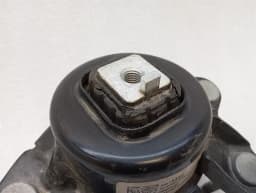 CHEVROLET Chevrolet Corvette C8 engine mount 84675415 engine mount — thumbnail 9