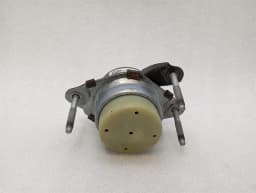 CHEVROLET Chevrolet Corvette C8 engine mount 84675415 engine mount — thumbnail 10