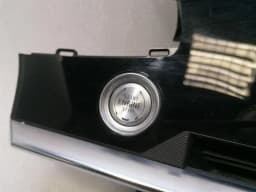 CHEVROLET Chevrolet Corvette C8 Navigation Monitor 84918275 Display Picture Shirt DEFECT — thumbnail 2