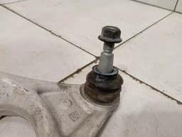 CHEVROLET Chevrolet Corvette C8 Left Front Hub 84612177 Wheel Bearing Housing Front Left — thumbnail 3
