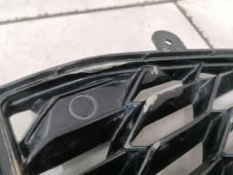 CHEVROLET Chevrolet Corvette C8 Rear Bumper Moulding 23359052 Bumper Rear Strip — thumbnail 5