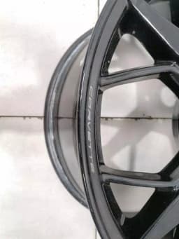 CHEVROLET CHEVROLET CORVETTE C8 Alloy Wheel 23404165 19" Alloy Rim ET52 FRONT R19 — thumbnail 10