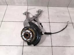 CHEVROLET Chevrolet Corvette C7 Z06 Left Rear Hub 84506880 Wheel Bearing Case Rear Left — thumbnail 1