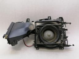 CHEVROLET Chevrolet Camaro MK5 ZL1 Heater Blower 23438987 Engine Heater Blower — thumbnail 9