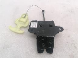 CHEVROLET Chevrolet Camaro MK5 ZL1 Boot Lock 13501988 Tailgate Lock — thumbnail 7