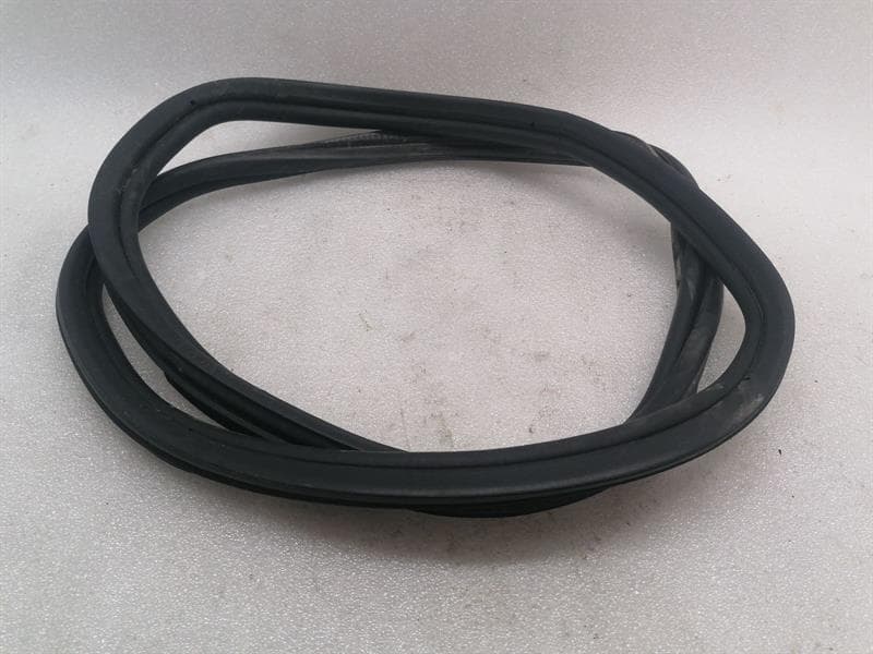 CHEVROLET CAMARO MK5 ZL1 BOAT SEAL 22923286 TRUNK LID GASKET