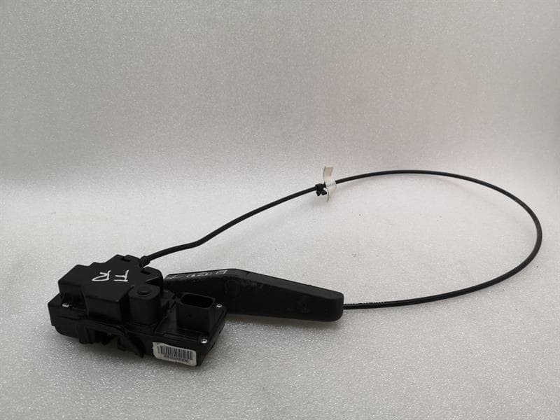 CHEVROLET Chevrolet Corvette C7 front right door lock 84080990 door lock front right