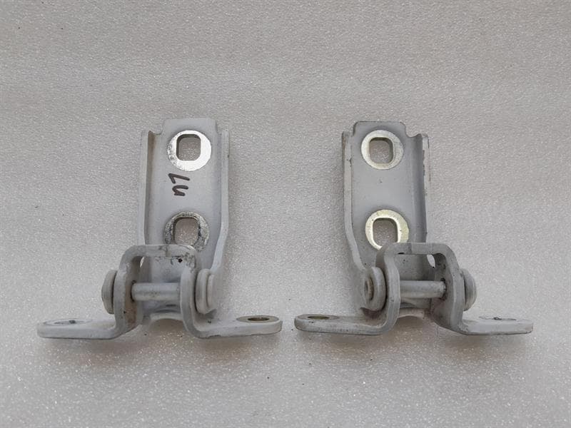 CHEVROLET CHEVROLET MK5 ZL1 DOOR HINGE LEFT SET DOOR HINGE LEFT SET 13501712
