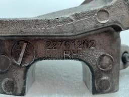 CHEVROLET Chevrolet Camaro MK5 ZL1 Holder Bracket 22761201 Holder Carrier SUSPENSION — thumbnail 4