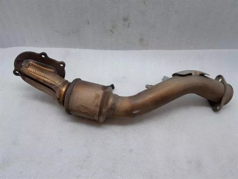 CHEVROLET CHEVROLET CORVETTE C7 6.2 V8 Catalytic Converter 23373201 Catalyst RIGHT