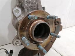 CHEVROLET Chevrolet Corvette C7 Right Front Hub 84506879 Wheel Bearing Housing Front Right — thumbnail 2