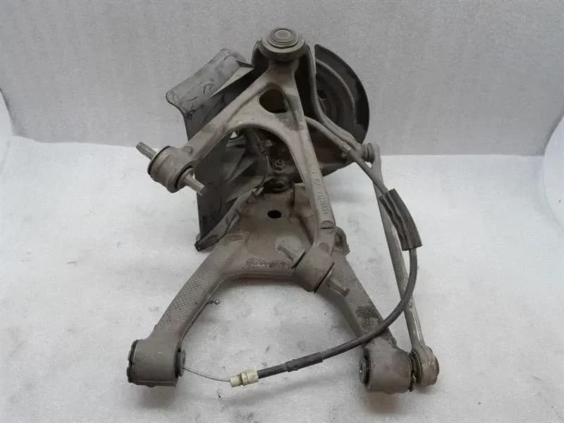 CHEVROLET Chevrolet Corvette C7 Right Rear Hub 84506881 Wheel Bearing Housing Rear Right