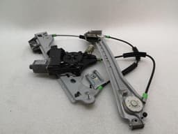 CHEVROLET Chevrolet Corvette C7 Left Front Door Winder 84216130 Front Left Window — thumbnail 1