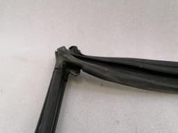 CHEVROLET Chevrolet Corvette C7 Windshield Seal 84367842 Windshield Gasket — thumbnail 5