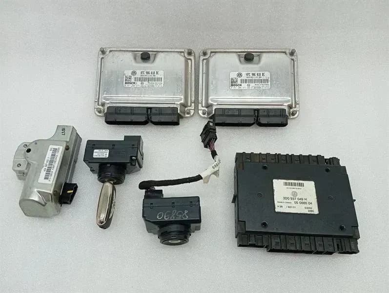 BENTLEY Bentley Continental Flying Spur Engine ECU 07C906018BC Engine Control Unit