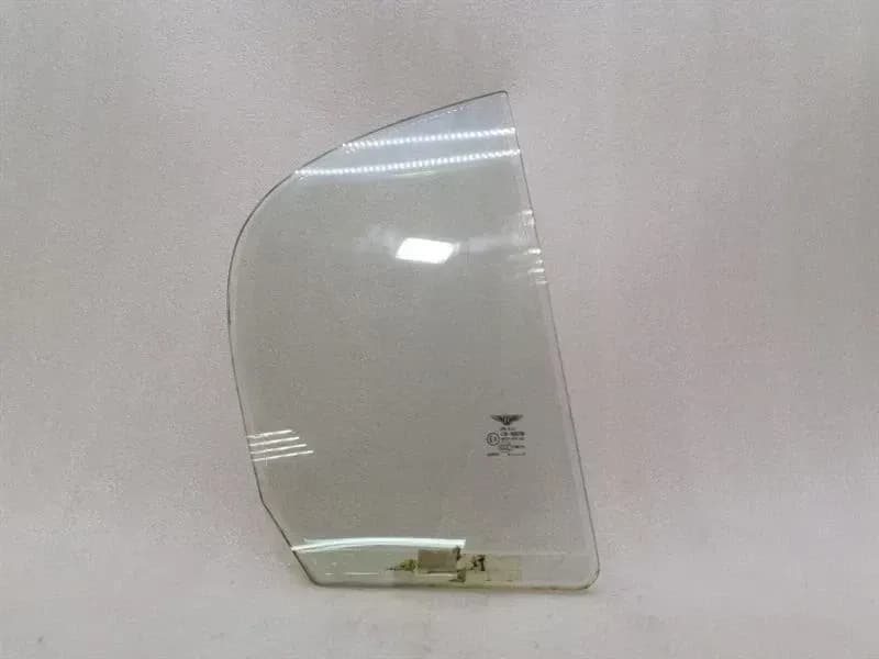 BENTLEY FLYING SPUR RRH Quarter Glass 8W5845216J Door Panel 1/4 Rear Re