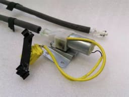BENTLEY BENTLEY CONTINENTAL FLYING SPUR Seat Belt Height adjustment engine set 3W5857737 — thumbnail 2