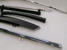BENTLEY BENTLEY CONTINENTAL FLYING TRACK Right Body Moulding 3W8339542G Bar Right — thumbnail 3