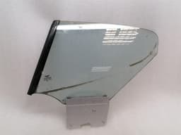 BENTLEY BENTLEY CONTINENTAL GT W12 RLH quarter glass 3W8845297D door window 1⁄4 rear link — thumbnail 1