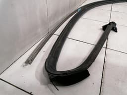 BENTLEY BENTLEY CONTINENTAL GT W12 Right Body Moulding 3W8853704G Bar Right — thumbnail 9