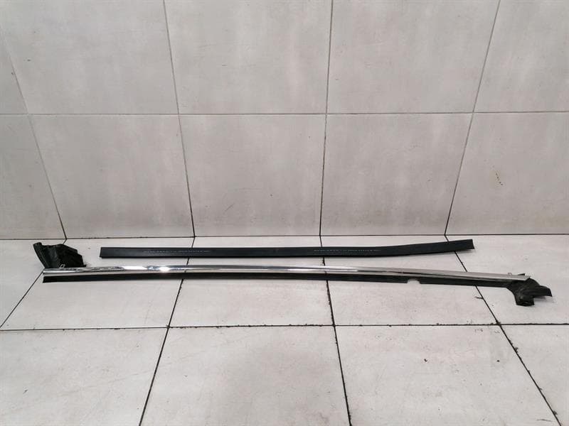 BENTLEY Bentley Continental GT W12 Left Door Moulding 3W8853767P Left Door Bar
