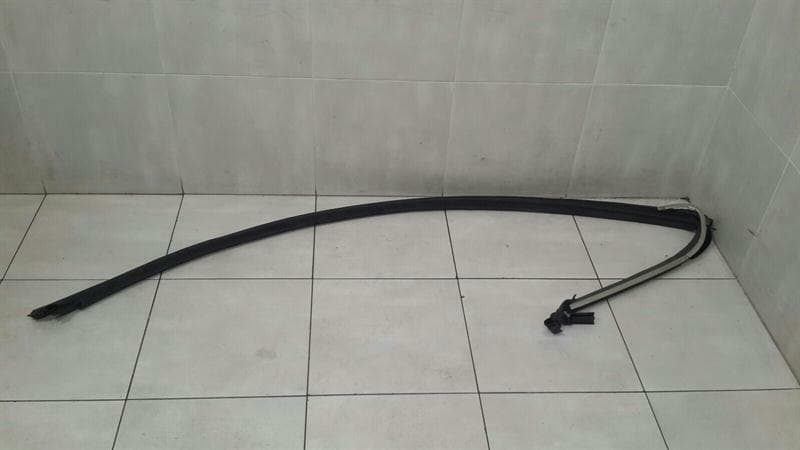 BENTLEY Bentley Continental GT W12 Left Door Seal 3W8867367K Left Door Seals