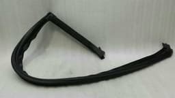 DODGE DODGE CHALLENGER SRT Right Door Seal 04575890AD Door Seals Right — thumbnail 5